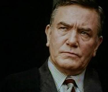 The Browning Version (1994)