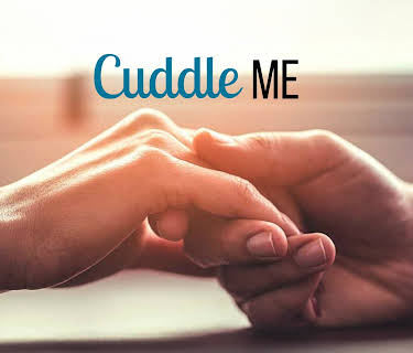 Cuddle Me (2021)