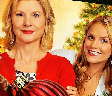 A Perfect Christmas List (2014)