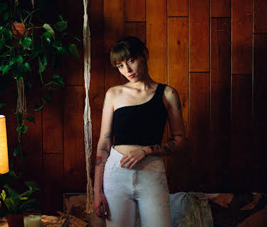 Sasha Sloan on "Matter To You" (2020)