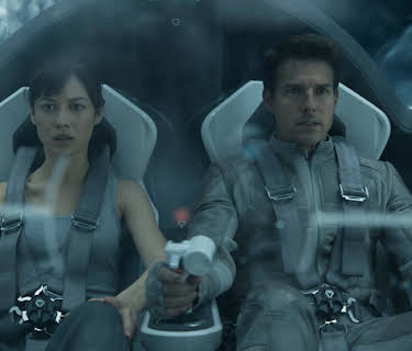Oblivion (2013)