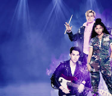 Julie and the Phantoms