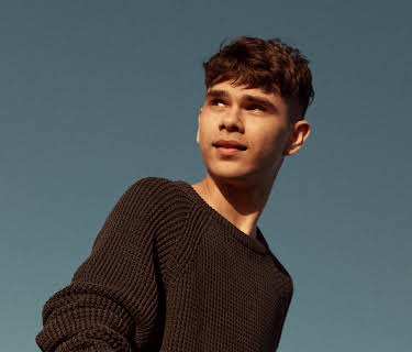 Budjerah on "Higher" (2021)