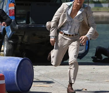 The Thieves (2012)