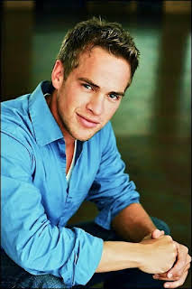 Brandon Michael Larcom