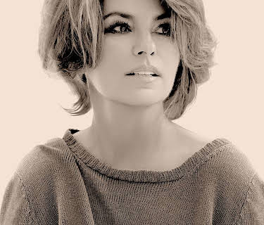 Shania Twain: Not Just a Girl (2022)