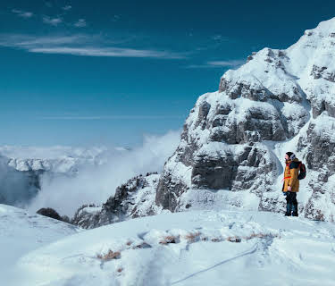 The Father Who Moves Mountains (2021)