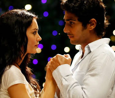 Ekk Deewana Tha (2012)