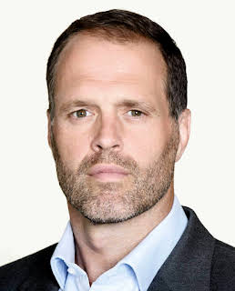 Martin Bayfield