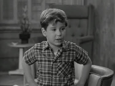 Larry Mathews