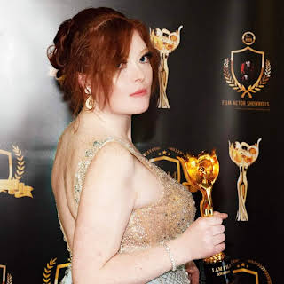 Tiffany-Ellen Robinson