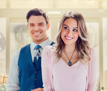 Love Bubbles and Crystal Cove (2021)