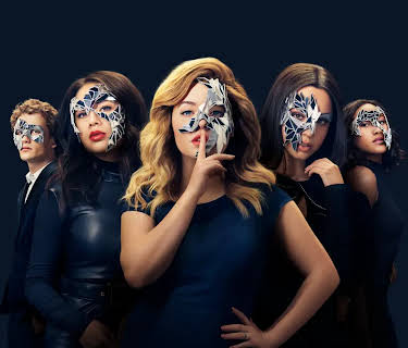 Pretty Little Liars: The Perfectionists