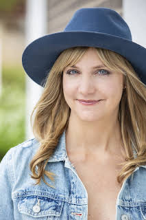Julia Barnett