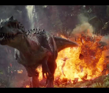 Jurassic World (2015)