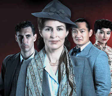 Agatha and the Midnight Murders