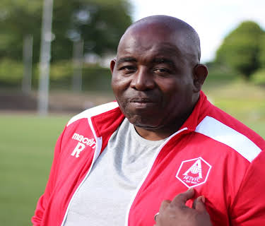 Football Fans: Under Their Skin (2019)