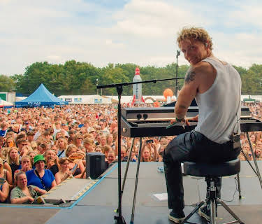 Christopher – A Beautiful Real Life (2025)