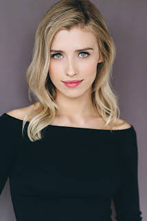 Genevieve DeGraves