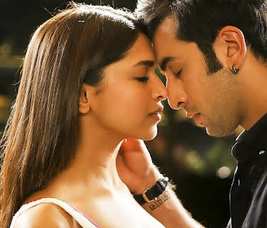 Yeh Jawaani Hai Deewani (2013)