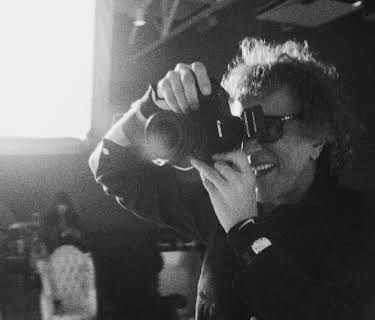 Shot! The Psycho-Spiritual Mantra of Rock (2017)