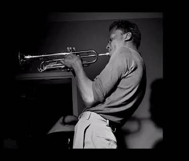 Blue Note Records - Beyond The Notes (2018)
