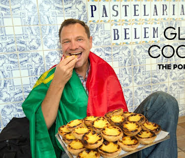 Globe-cooker in Paris: The Portuguese (2016)