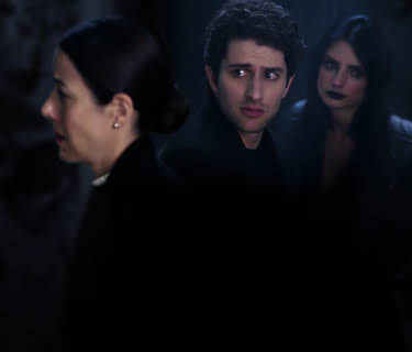 La casa de las flores presenterer: Begravelsen (2019)