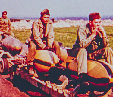 The Memphis Belle: A Story of a Flying Fortress (1944)