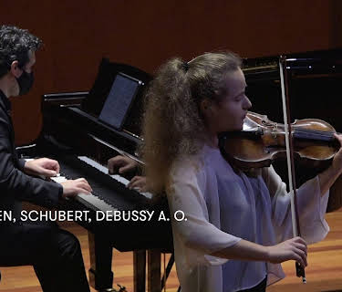 Recital - Beethoven, Schubert, Debussy a. o. (2020)