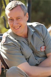 Stephen Tompkinson