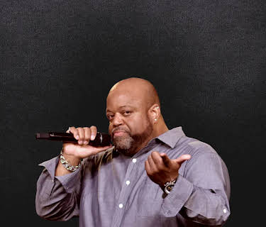 Mark Christopher Lawrence: Clean Outta Compton (2018)