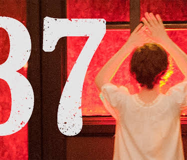 37 (2016)