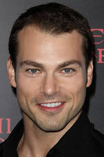 Shawn Roberts
