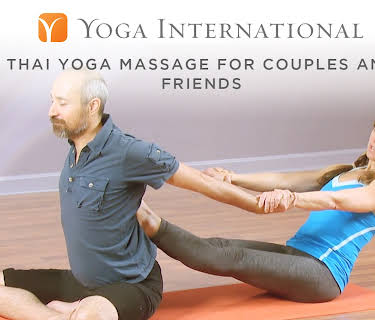 Thai Yoga Massage for Couples and Friends