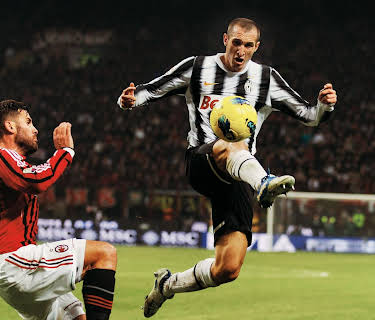 Black and White Stripes: The Juventus Story (2016)