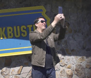The Last Blockbuster (2020)