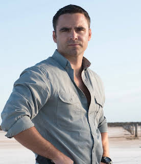 Dustin Clare