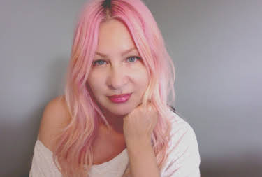 Samantha Newark