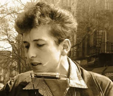 Bob Dylan Roads Rapidly Changing / IN & OUT OF THE FOLK REVIVAL 1961-1965 (2015)
