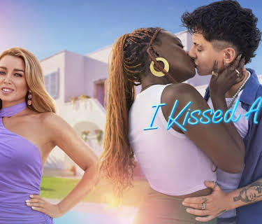 I Kissed a Girl