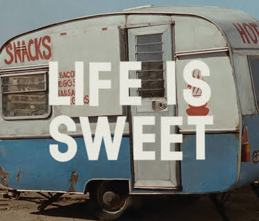 Life Is Sweet (1991)