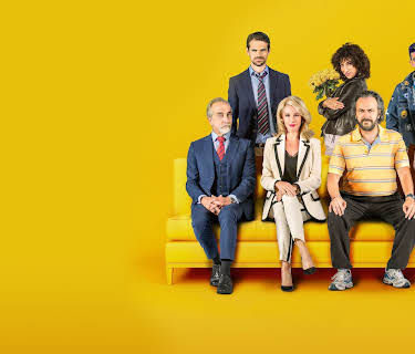 The Perfect Family (2022)