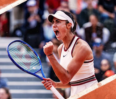 C. Dolehide / D. Krawczyk - O. Danilovic / A. Potapova (2025)