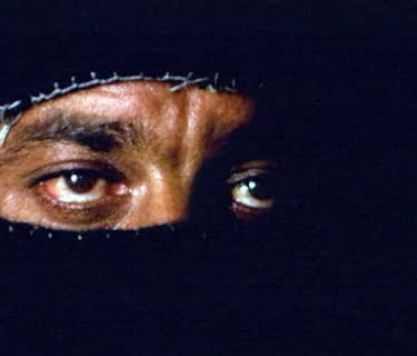 Mission Kashmir (2000)