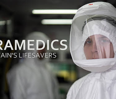 Paramedics: Britain's Lifesavers