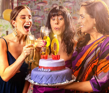 Mujeres arriba (2020)