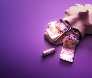 Bedragaren bakom masken (2022)