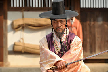 Kyeong-Yeong Lee