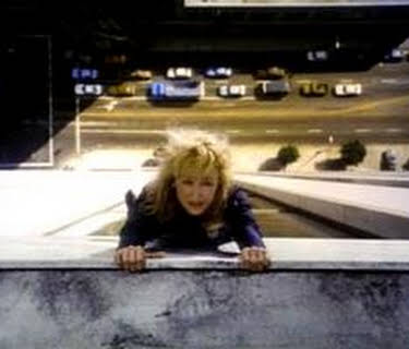 Postcards From The Edge (1990)